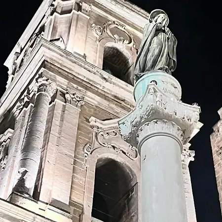 Il Duomo E Il Mare דירה ברינדיזי